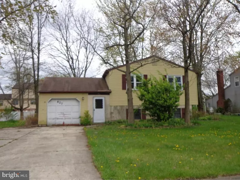 627 BETTY ROSE AVE, Gibbstown, NJ 08027