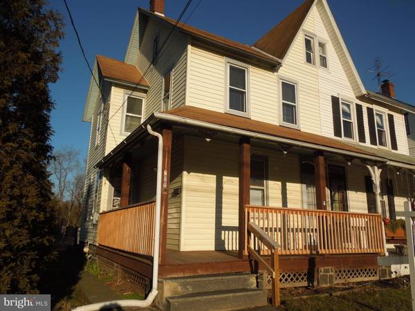 601 E BROAD ST, Quakertown, PA 18951