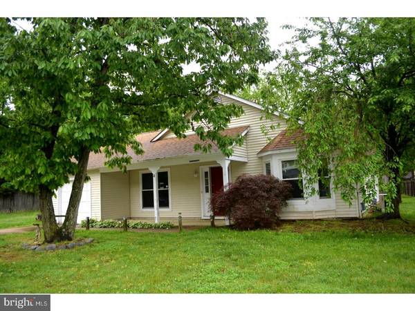 4 STOWE CT, Sicklerville, NJ 08081