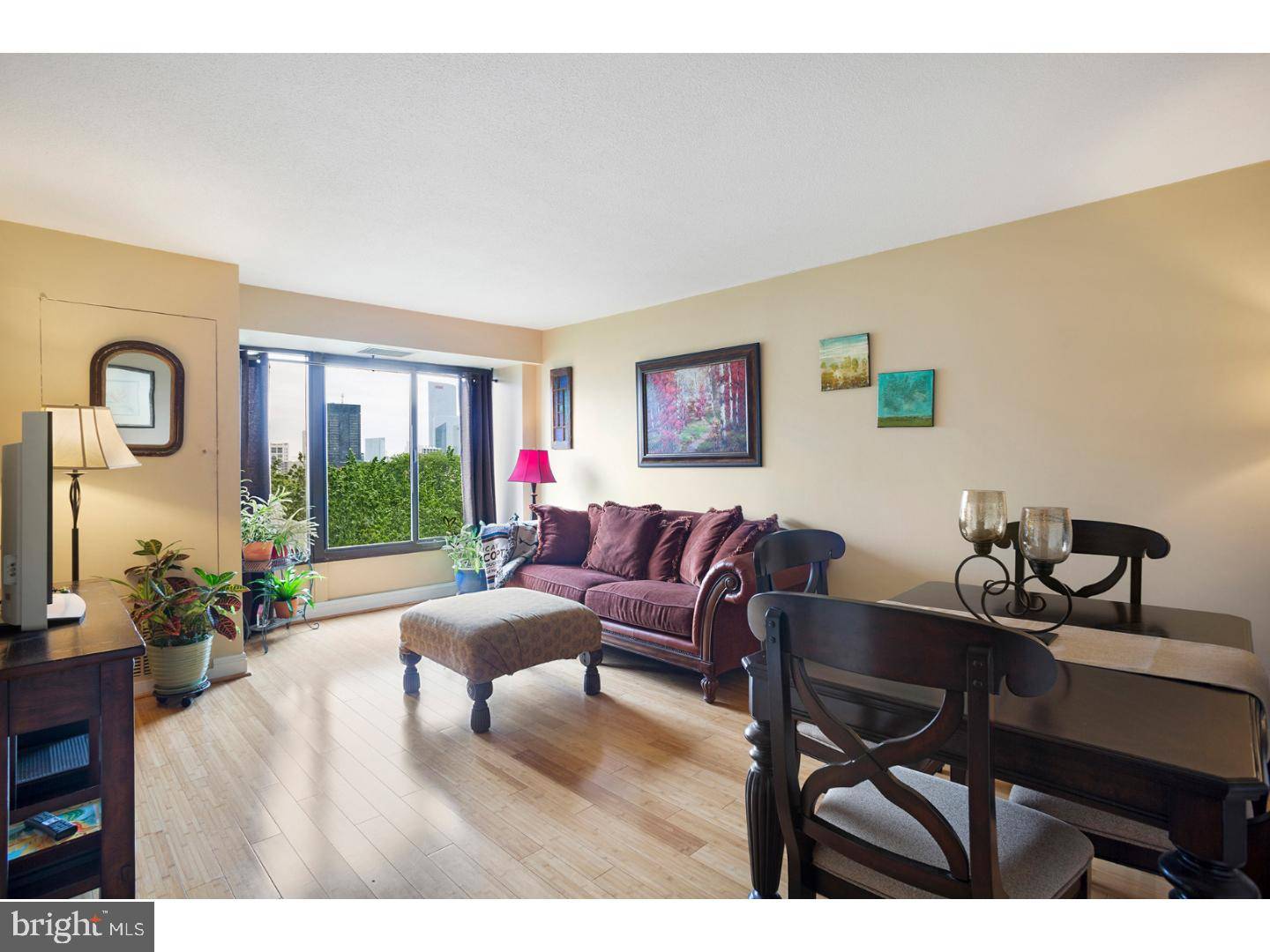Philadelphia, PA 19130,2001 HAMILTON ST #624
