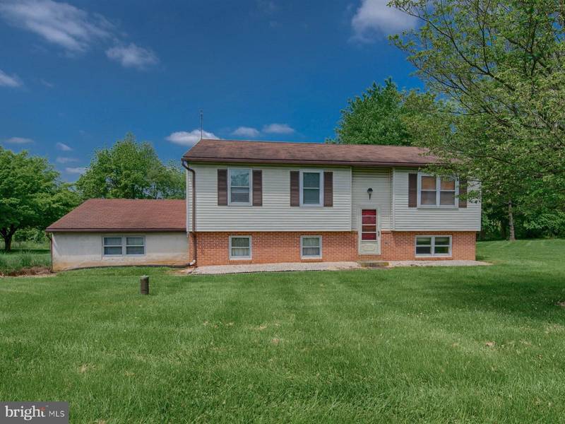 10 WESLEY RD, Quarryville, PA 17566