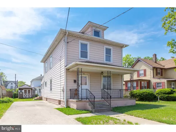 18 W WOOD ST, Paulsboro, NJ 08066