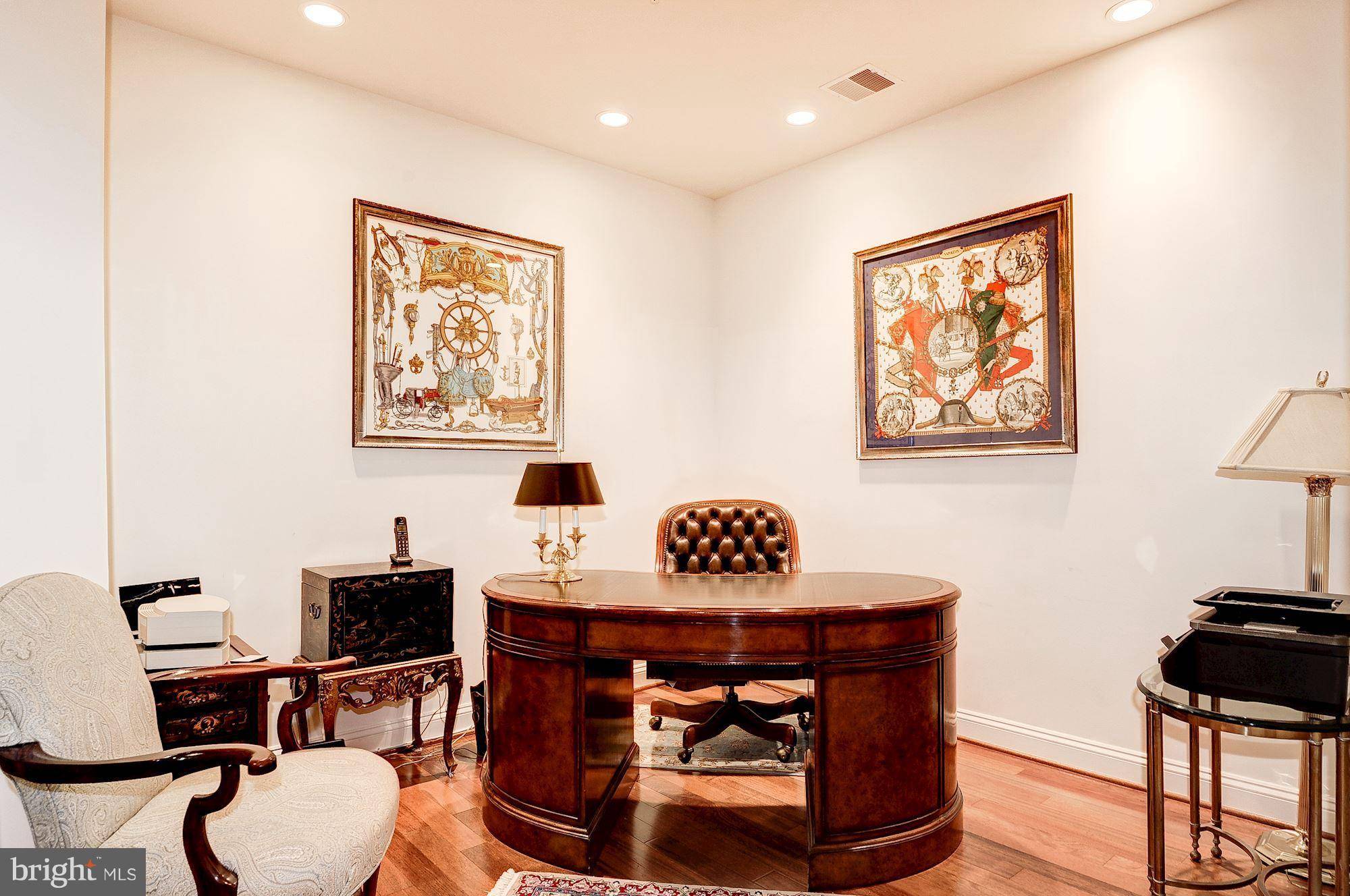 1781 CHAIN BRIDGE RD #308, Mclean, VA 22102