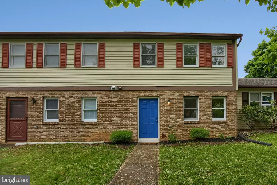 6903 SALEM PARK CIR, Mechanicsburg, PA 17050