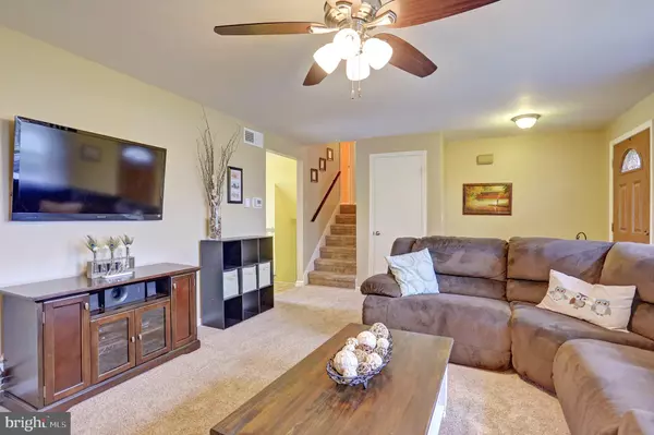 Mechanicsburg, PA 17050,5502 SILVER CREEK DR