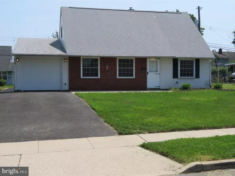 56 CANDLE RD, Levittown, PA 19057