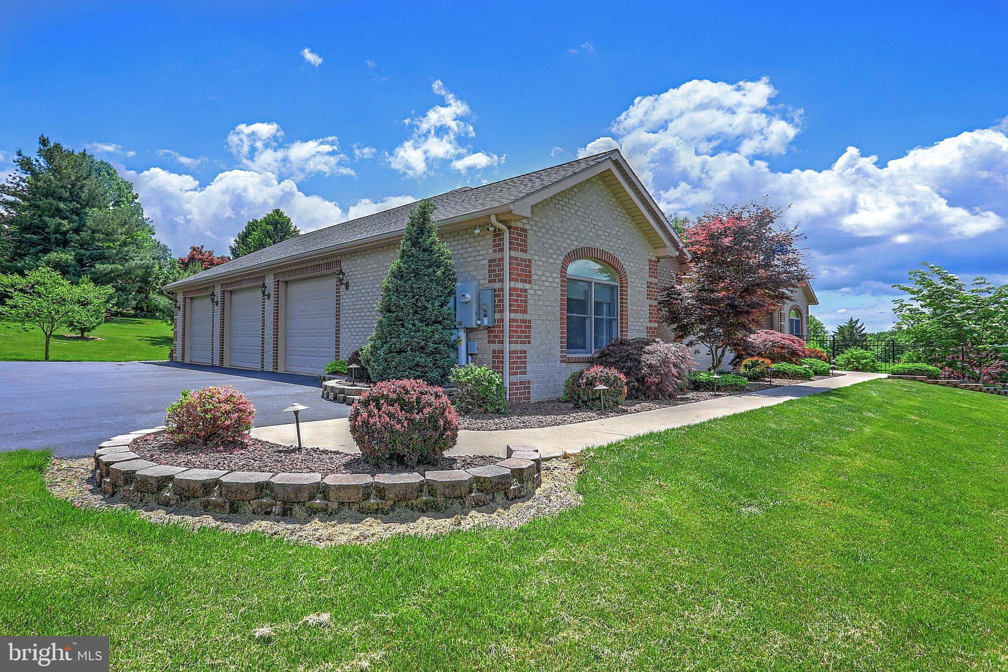 Halifax, PA 17032,10 BOMBAUGH RD