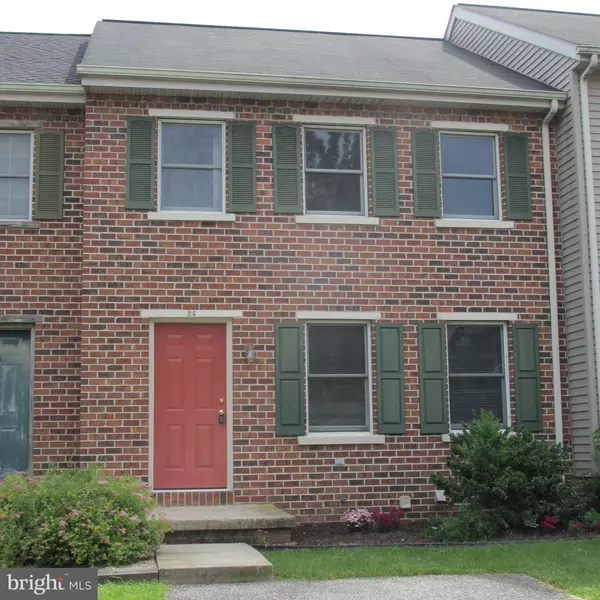 24 CRANFIELD CT, Elizabethtown, PA 17022