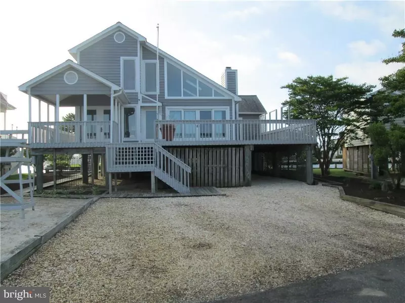 703 S SCHULZ RD, Fenwick Island, DE 19944