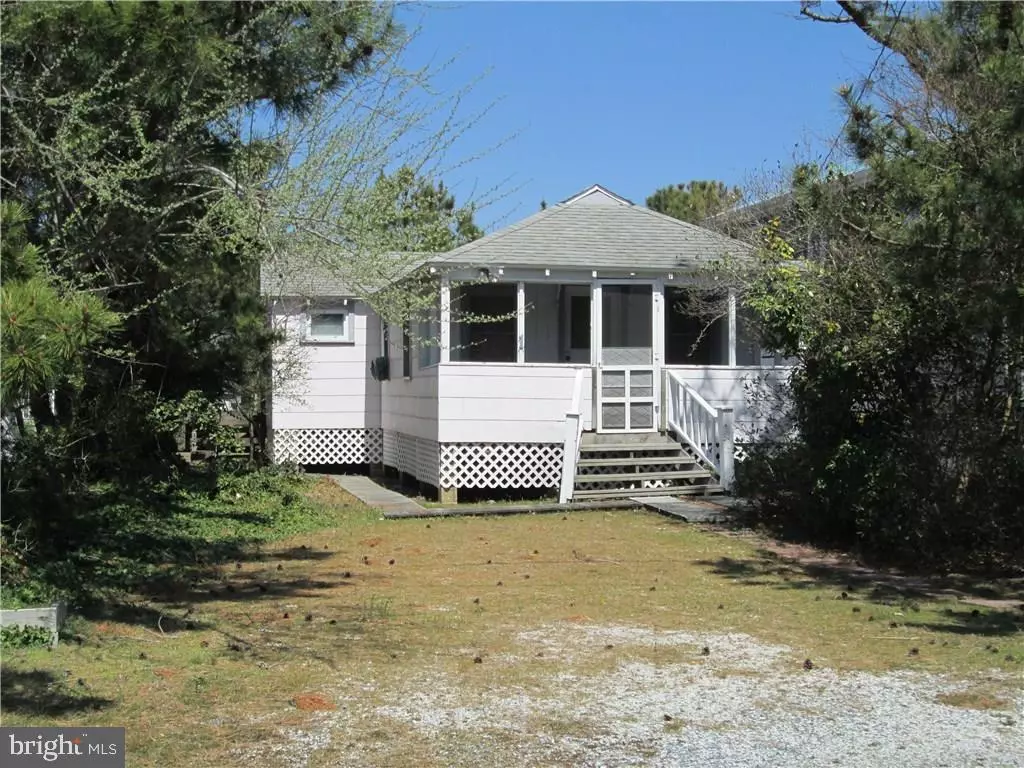 Fenwick Island, DE 19944,3 E HOUSTON ST E