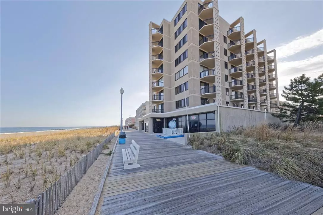 Rehoboth Beach, DE 19971,1 VIRGINIA AVE #106