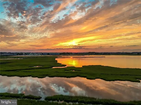 39063 BEACON RD #8, Fenwick Island, DE 19944