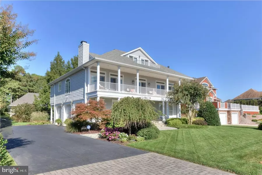 12 WHITE OAK RD, Rehoboth Beach, DE 19971