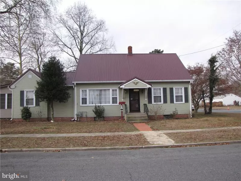 330 N PHILLIPS ST, Seaford, DE 19973