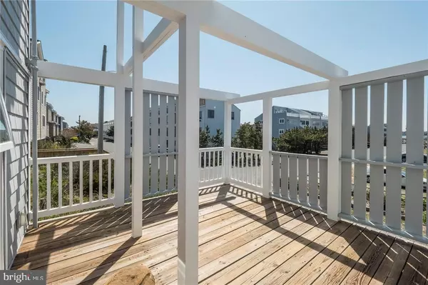 Bethany Beach, DE 19930,29135 OCEAN RD #18