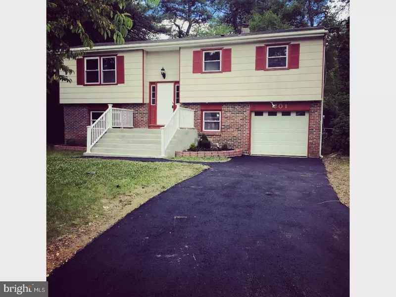 201 MANAHAWKIN TRL, Browns Mills, NJ 08015