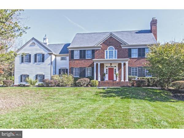 12 E SHORE DR, Princeton, NJ 08540