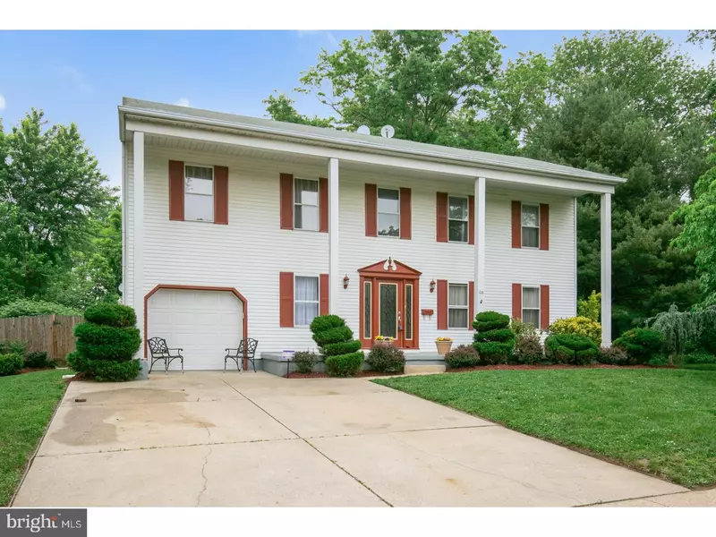 106 HOLIDAY ST, Mount Laurel, NJ 08054