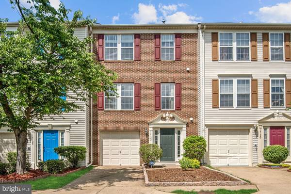 14122 DARKWOOD CIR, Centreville, VA 20121