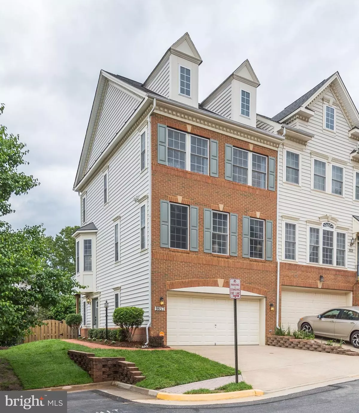 Lorton, VA 22079,9657 POTTERS HILL CIR