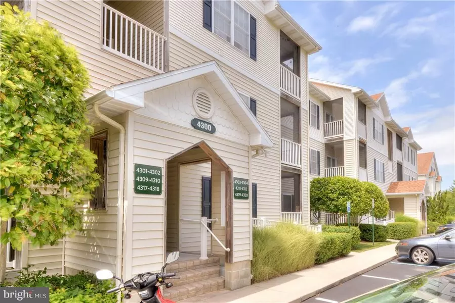 4300 SAND PIPER DR #4304, Rehoboth Beach, DE 19971