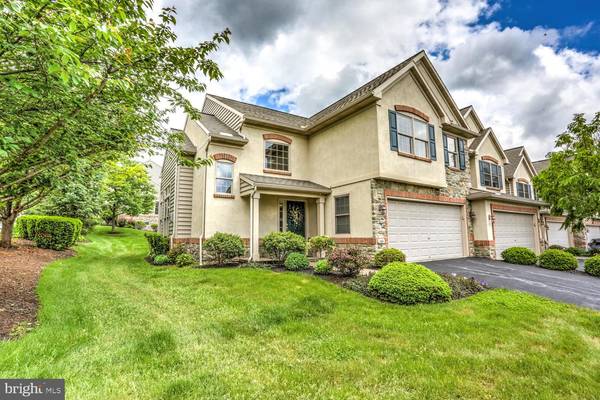 145 FIELDCREST LN, Ephrata, PA 17522