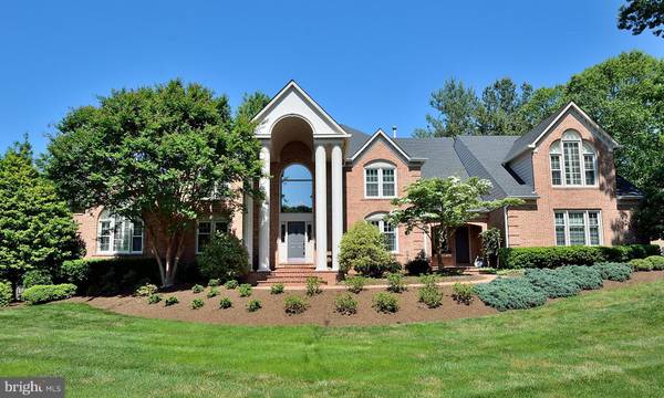 5901 FAIRVIEW WOODS DR, Fairfax Station, VA 22039