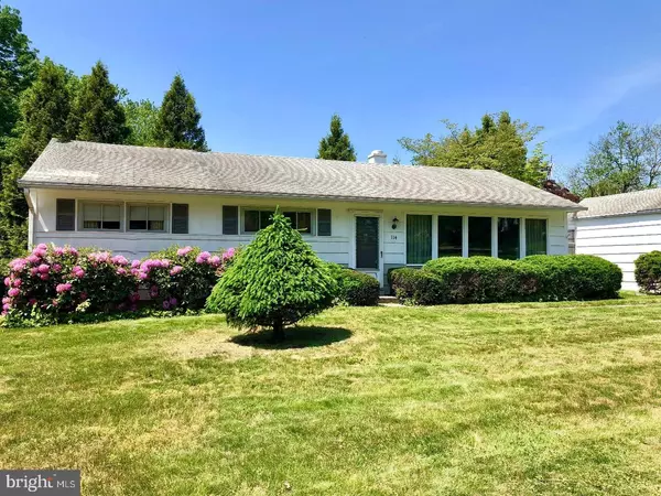 Paoli, PA 19301,114 MANOR RD