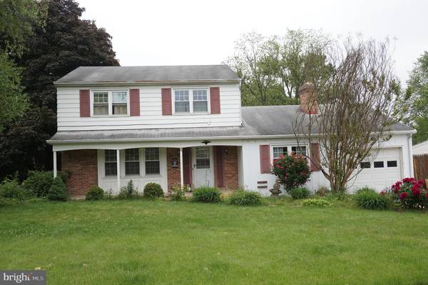 10 CYPRESS PL, Camp Hill, PA 17011