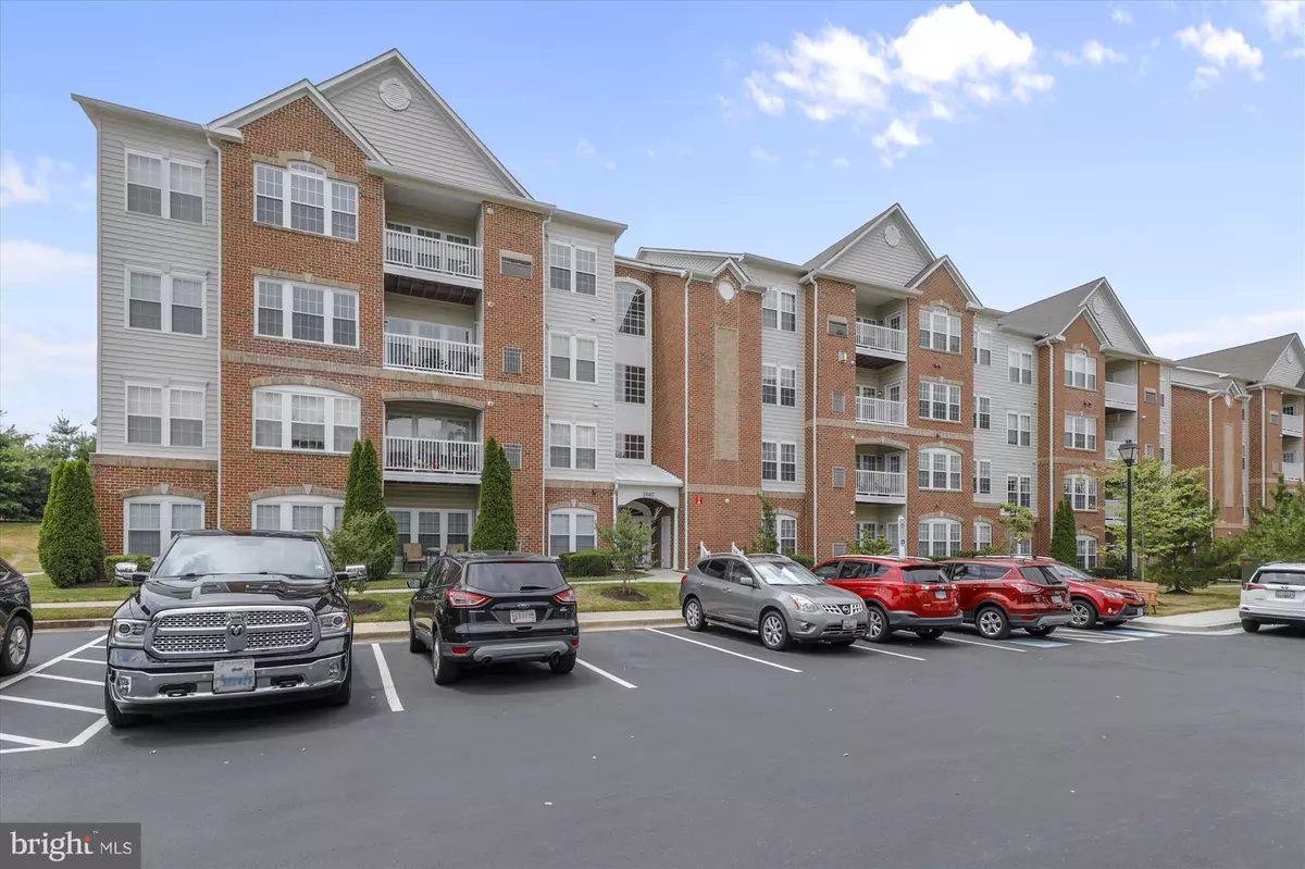 Odenton, MD 21113,2607 CLARION CT #304