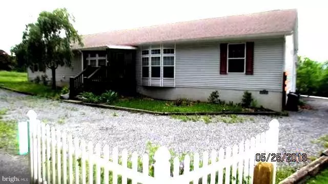 635 N MOUNTAIN ROAD, Wardensville, WV 26851