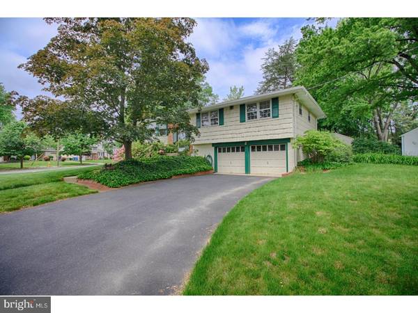 51 IVY LN, Cherry Hill, NJ 08002