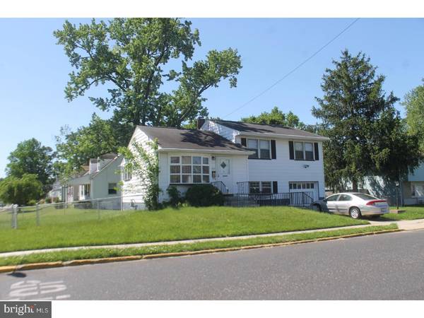 300 SMITH LN, Runnemede, NJ 08078