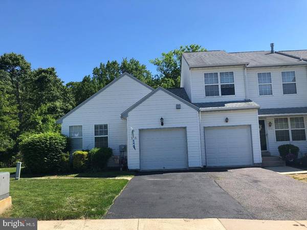 713 HAWTHORNE LN, Aston, PA 19014