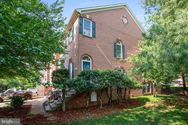 4700 MAJOR CT, Alexandria, VA 22312