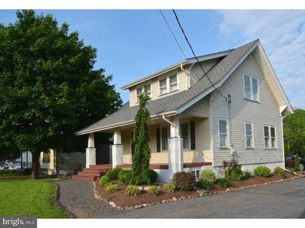 53 TRUMBAUERSVILLE RD, Quakertown, PA 18951