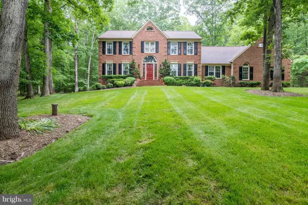 6513 OLD STONE FENCE RD, Fairfax Station, VA 22039