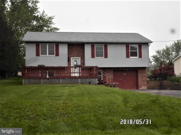 38 BRAGG DR, East Berlin, PA 17316