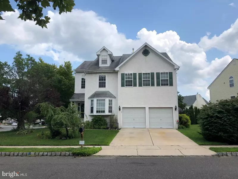 53 WATSON DR, Mount Laurel, NJ 08054