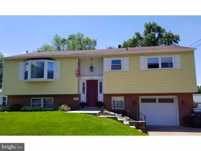 1516 HAMPTON LN, Warminster, PA 18974