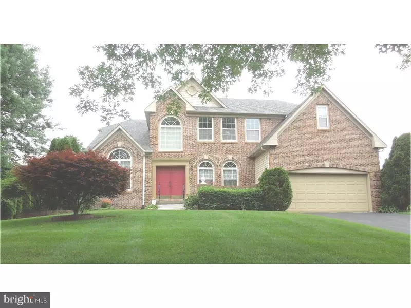 18 MALLARD DR, Mount Laurel, NJ 08054