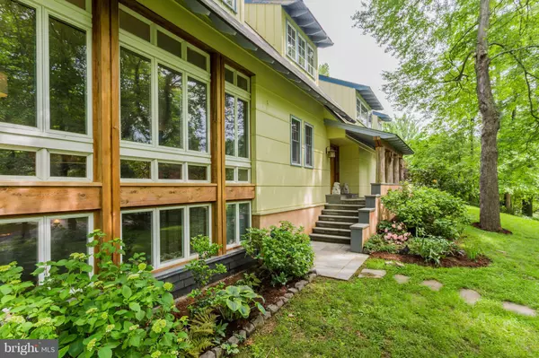 Bethesda, MD 20817,7303 BROXBURN CT