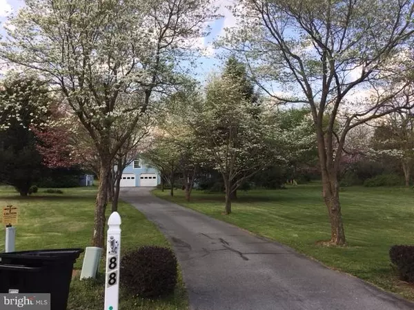 Shepherdstown, WV 25443,88 SYBIL CT