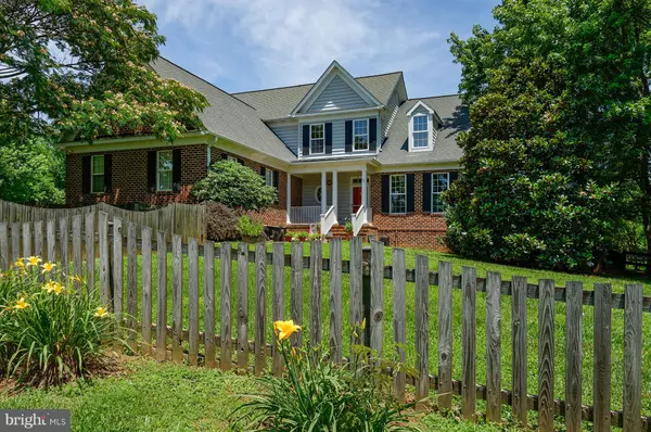 34120 SNICKERSVILLE TPKE, Bluemont, VA 20135