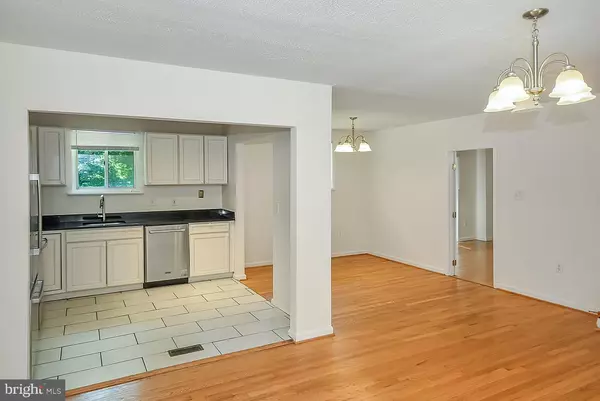 Accokeek, MD 20607,15312 CEDAR DR