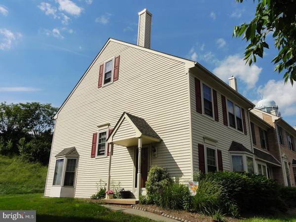 Pottstown, PA 19464,627 OAK TREE CT