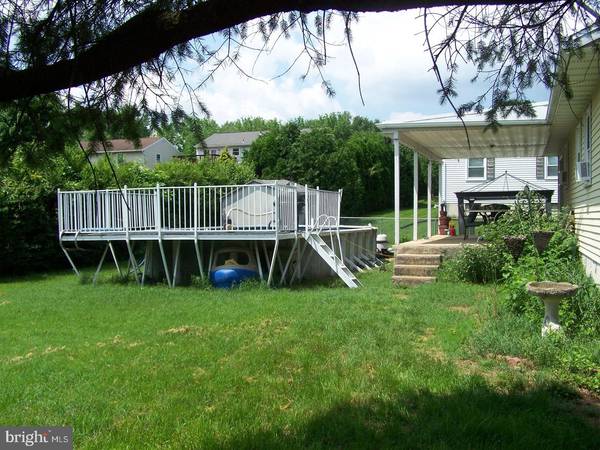 Sinking Spring, PA 19608,157 BEACON RD