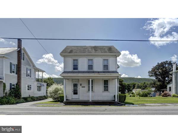 823 W MAIN ST, Hegins, PA 17983