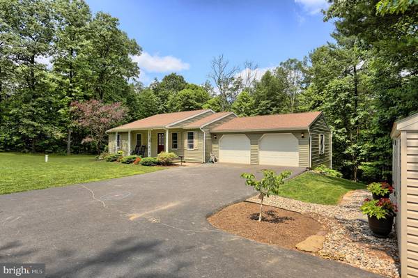 907 BOWER RIDGE RD, Loysville, PA 17047