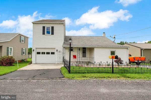 454 SMOKETOWN RD, Hanover, PA 17331